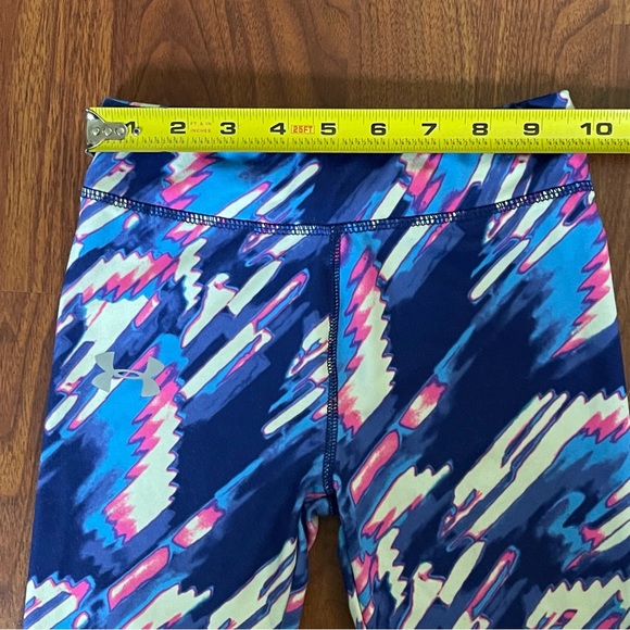 Girls Under Armour leggings Capris All Season Gear Size 6 - Picture 4 of 6